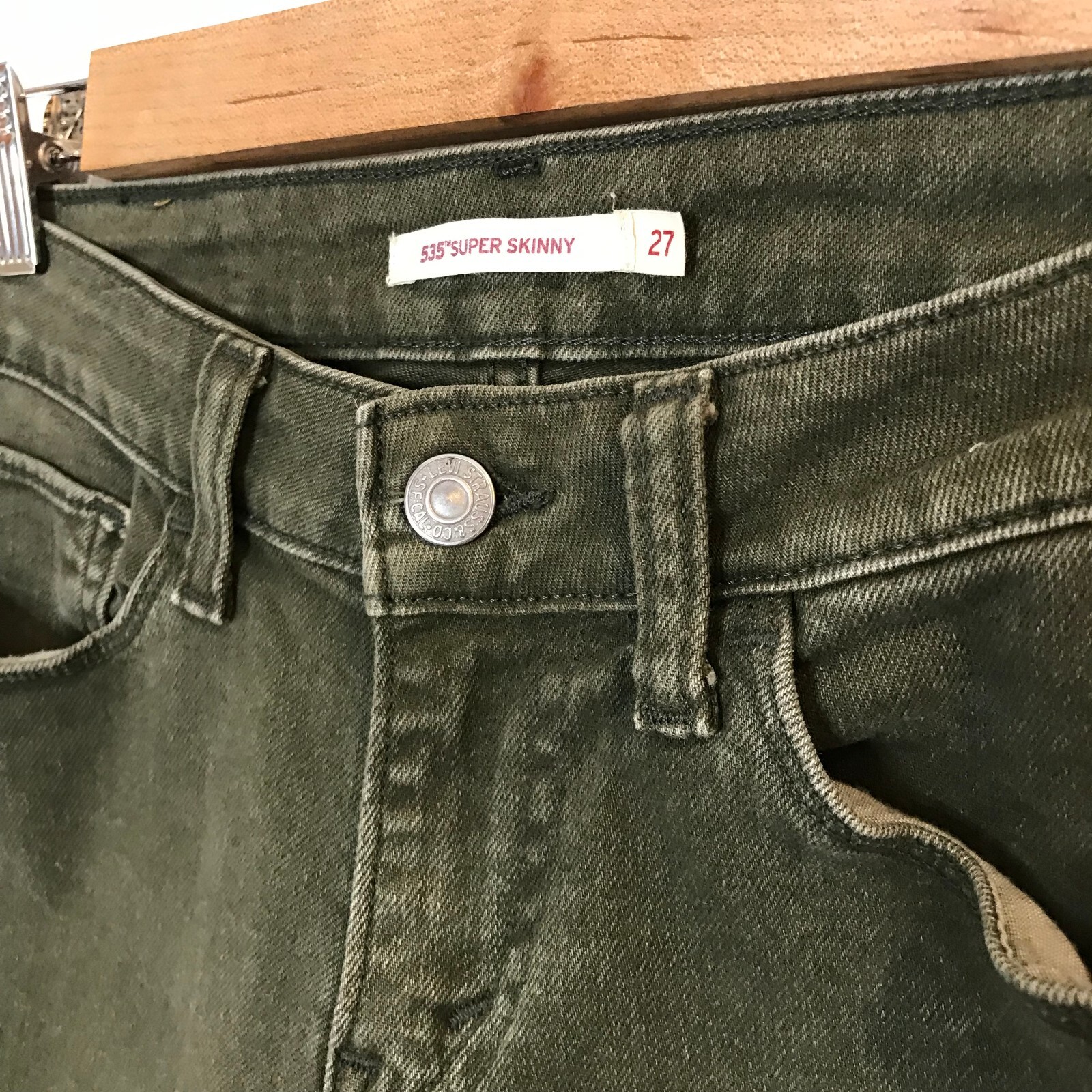 levis 535