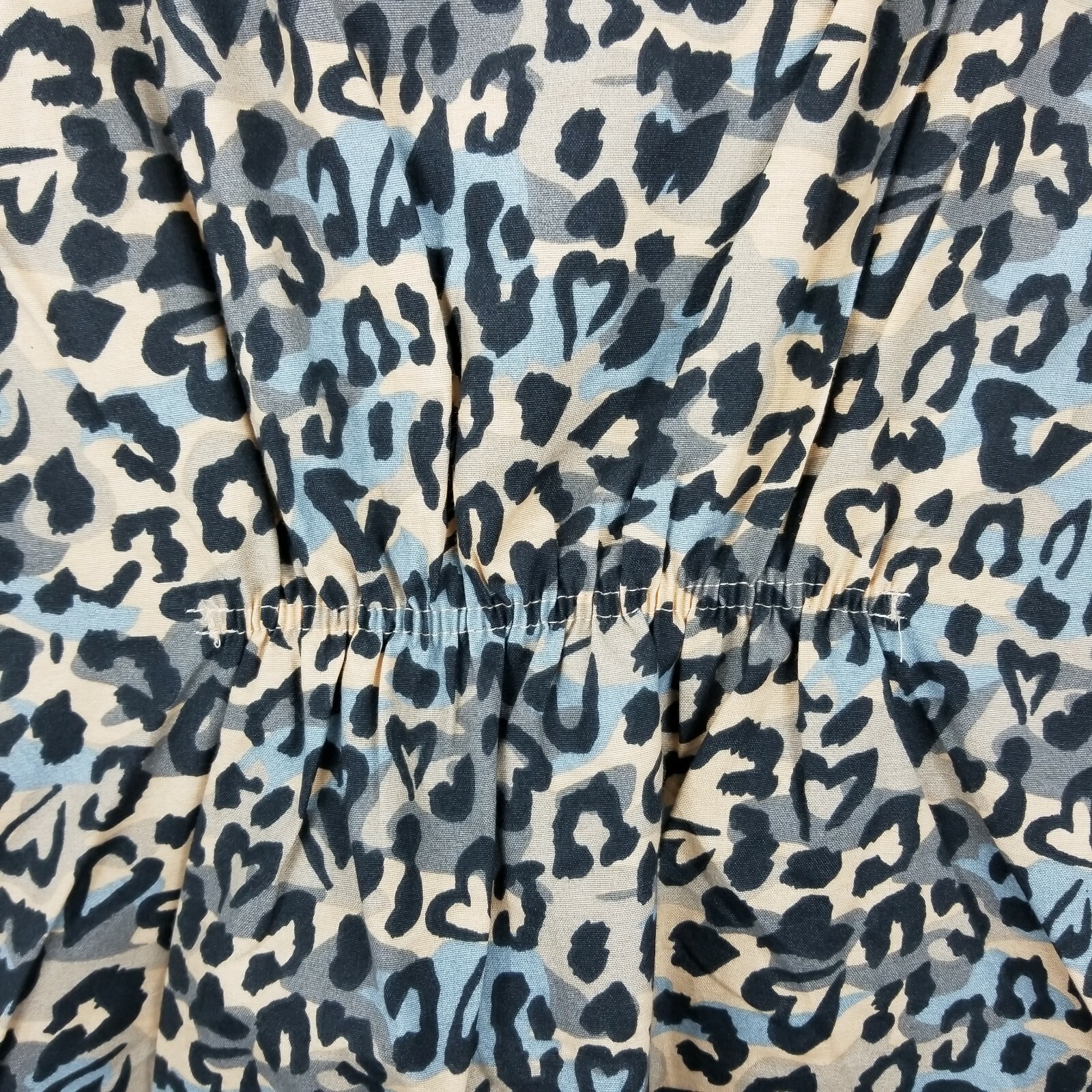 Bobbie Brooks Womens Scrub Top Leopard Animal Print Size Small