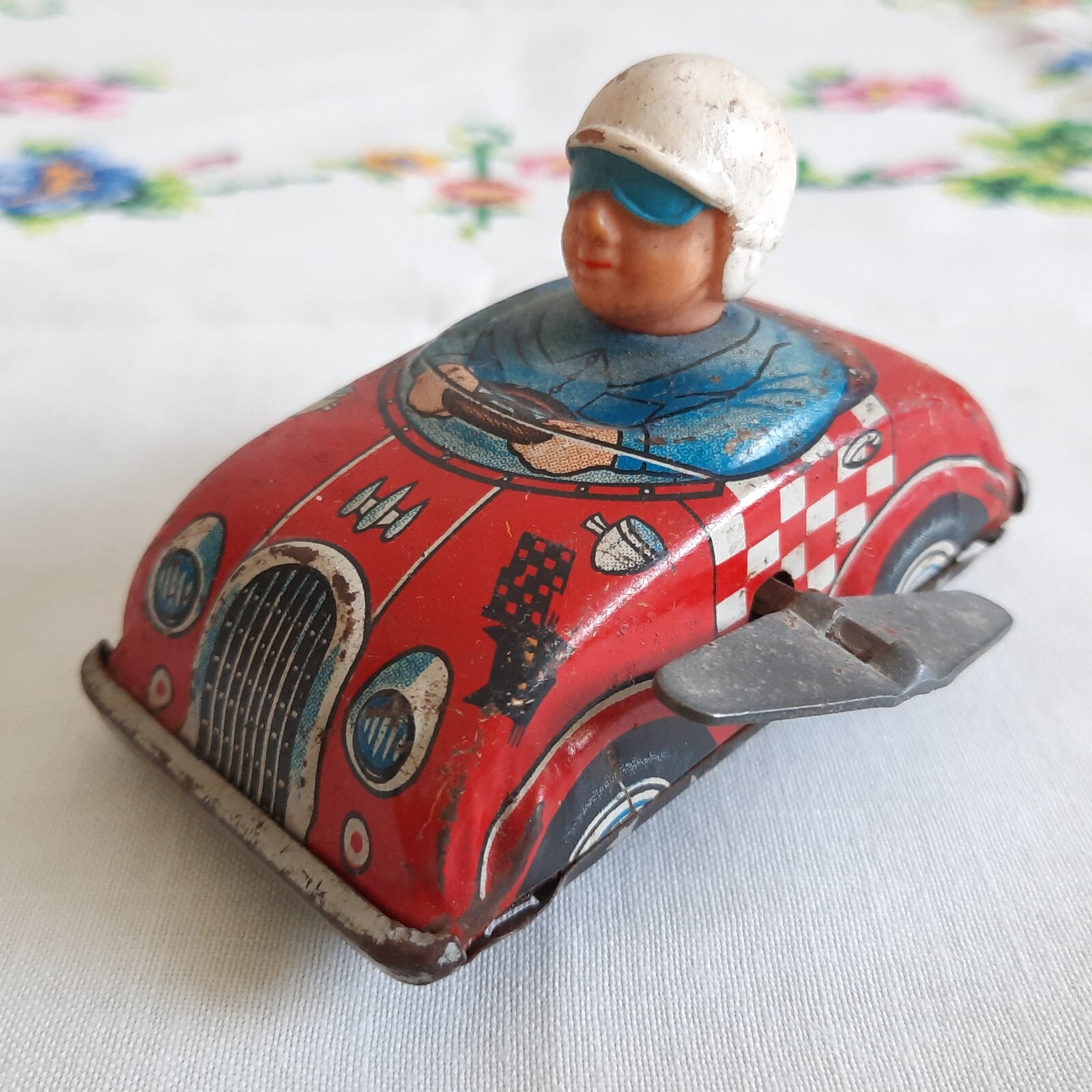 Vintage Japanese Wind-up Tin Toy Driving Racing Car 26 Vintage Japanese Wind-up Tin Toy Driving Racing Car 26