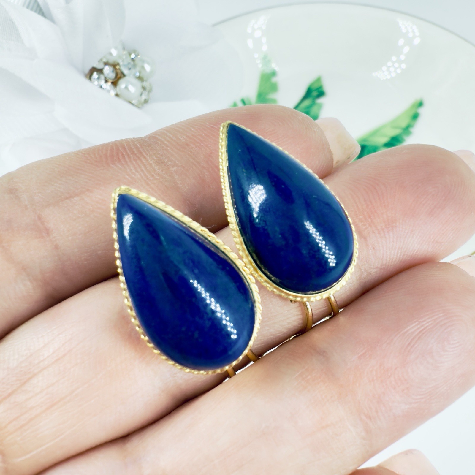 14k Yellow Gold Dark Blue Lapis Lazuli Omega Back Earrings, Preowned - Picture 3 of 13