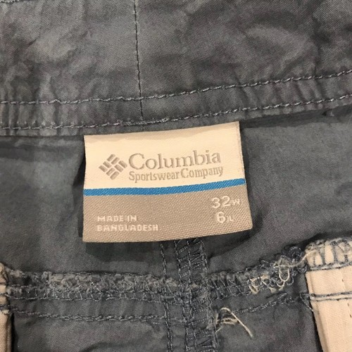 Columbia Men's Pale Blue Casual Shorts Size 32