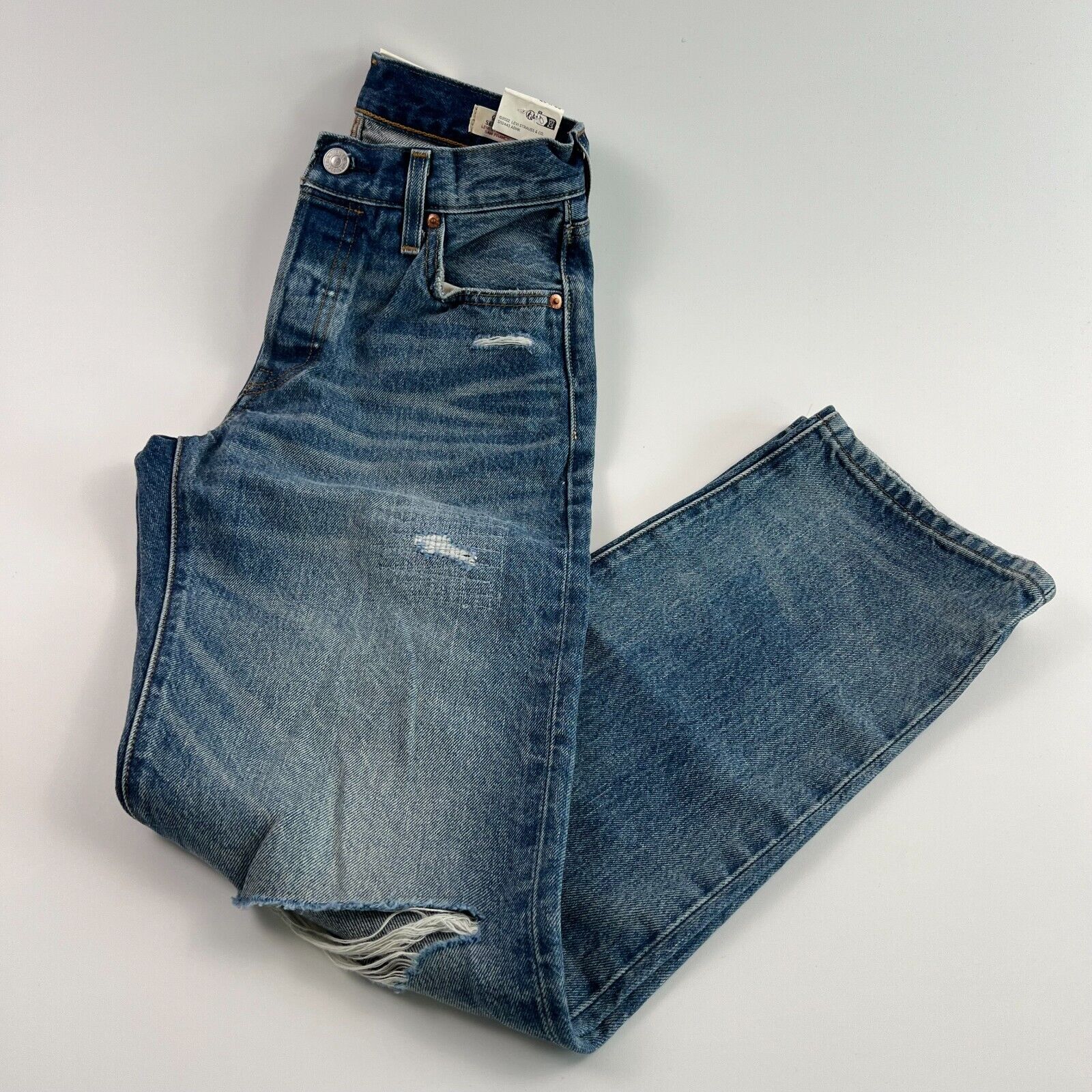 Levi's Premium Women 501 '90s Selvedge Straight Leg MId Rise Levi's Premium Women 501 '90s Selvedge Straight Leg MId Rise