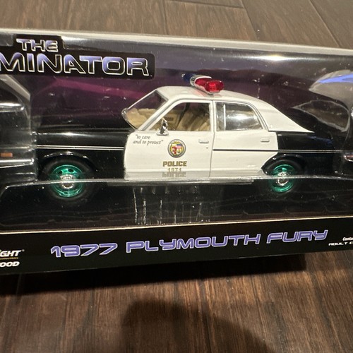 グリーンライト　1977 PLYMOUTH FURY 警察車両 1/43 GREENLIGHT COLLECTIBLES - PLYMOUTH Fury - Hazzard County