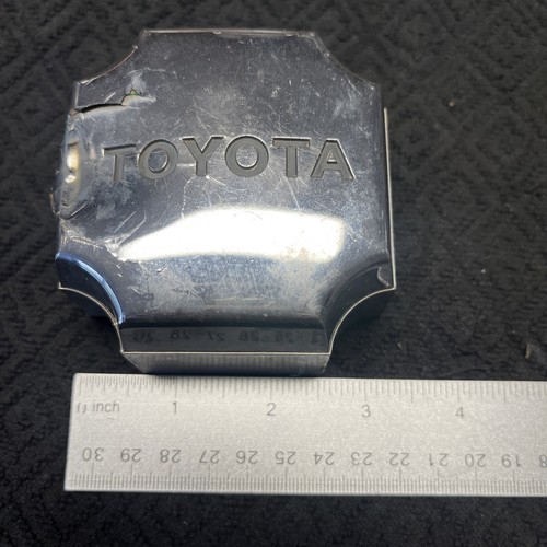 DAMAGED Toyota Celica Supra 6100 OEM Wheel Center Rim Cap Cover Hub 69144 CRF