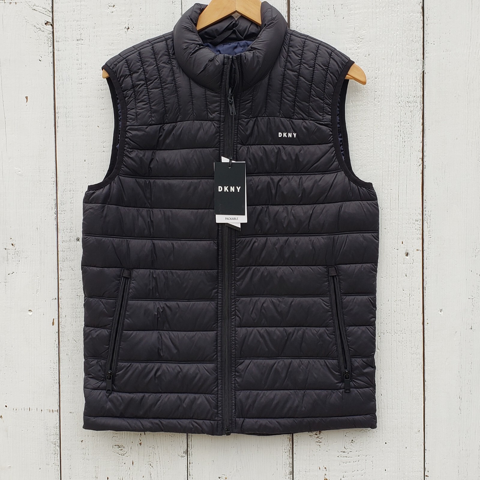ジャケット・アウター REVERSIBLE PACKABLE DOWN VEST[BLACK] Womens Black-Plaid Reversible Packable Down Vest Size S Zip