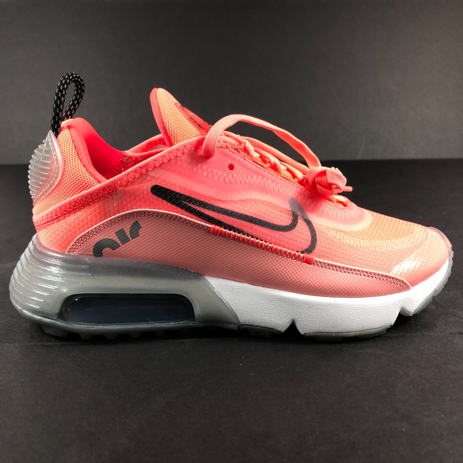 nike air max 2090 lava