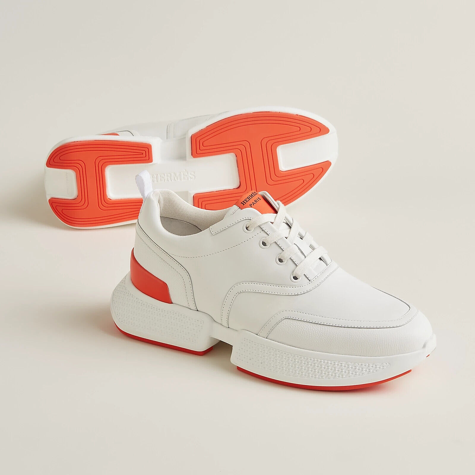 HERMES GIGA SNEAKERS WHITE BLANC LEATHER SHOES CASUAL SZ 38 HERMES GIGA SNEAKERS WHITE BLANC LEATHER SHOES CASUAL SZ 38