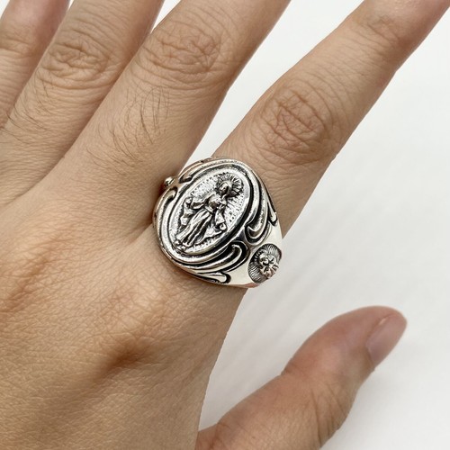 PYRAMID STUDS GUADALUPE SILVER RING マリア CRIMIE（クライミー）の「PYRAMID ROPE STUDS GUADALUPE SILVER