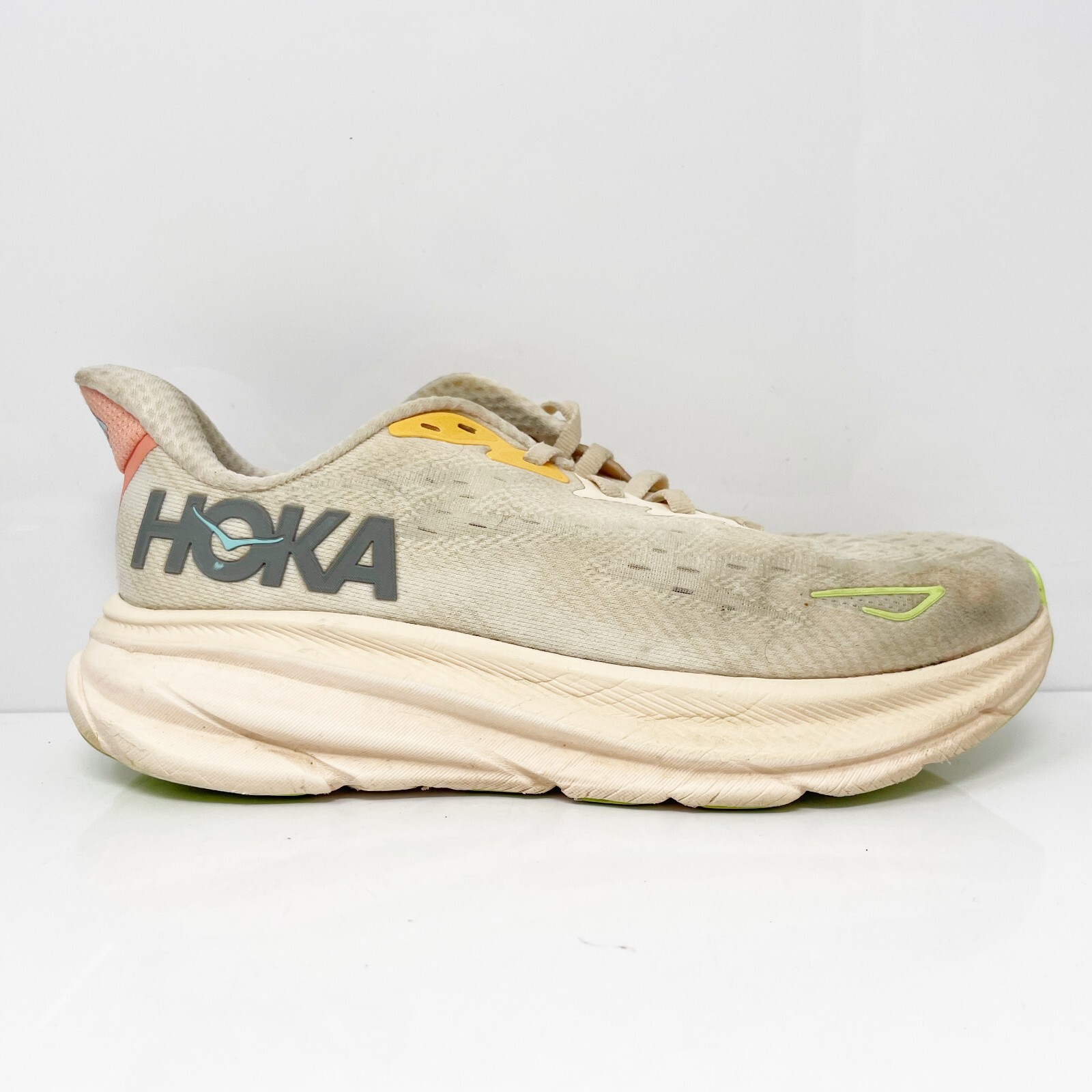 Hoka One One Womens Clifton 9 1132211 VLS Beige Running