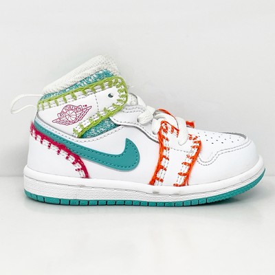 

Белые баскетбольные кроссовки Nike Boys Jordan 1 Mid SE DM6220-100, размер 6C, Белый, Jordan 1 Mid SE