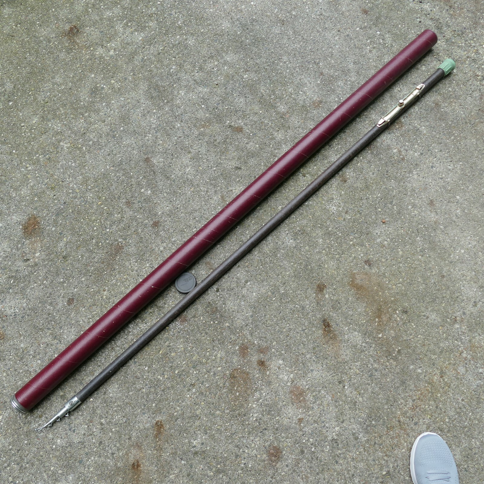 Vntg Fiberglass Telescopic Cane Type Fishing Pole 16.5' w/South Bend
