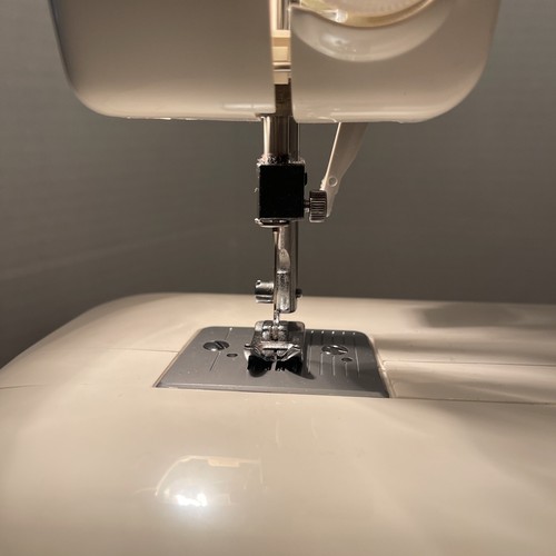 Brother VX1120 Sewing Machine W/ Foot Pedal Fully