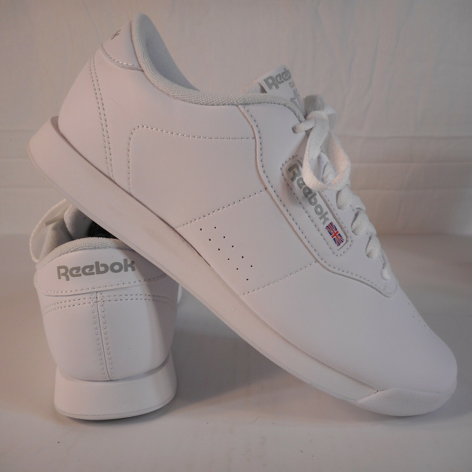1y3001 reebok