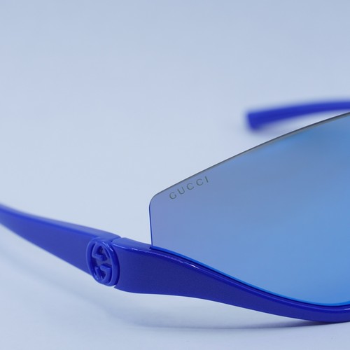 Pre-owned Gucci Gg1650s 010 Blue/blue Gradient Mirror 99-1-110 Sunglasses