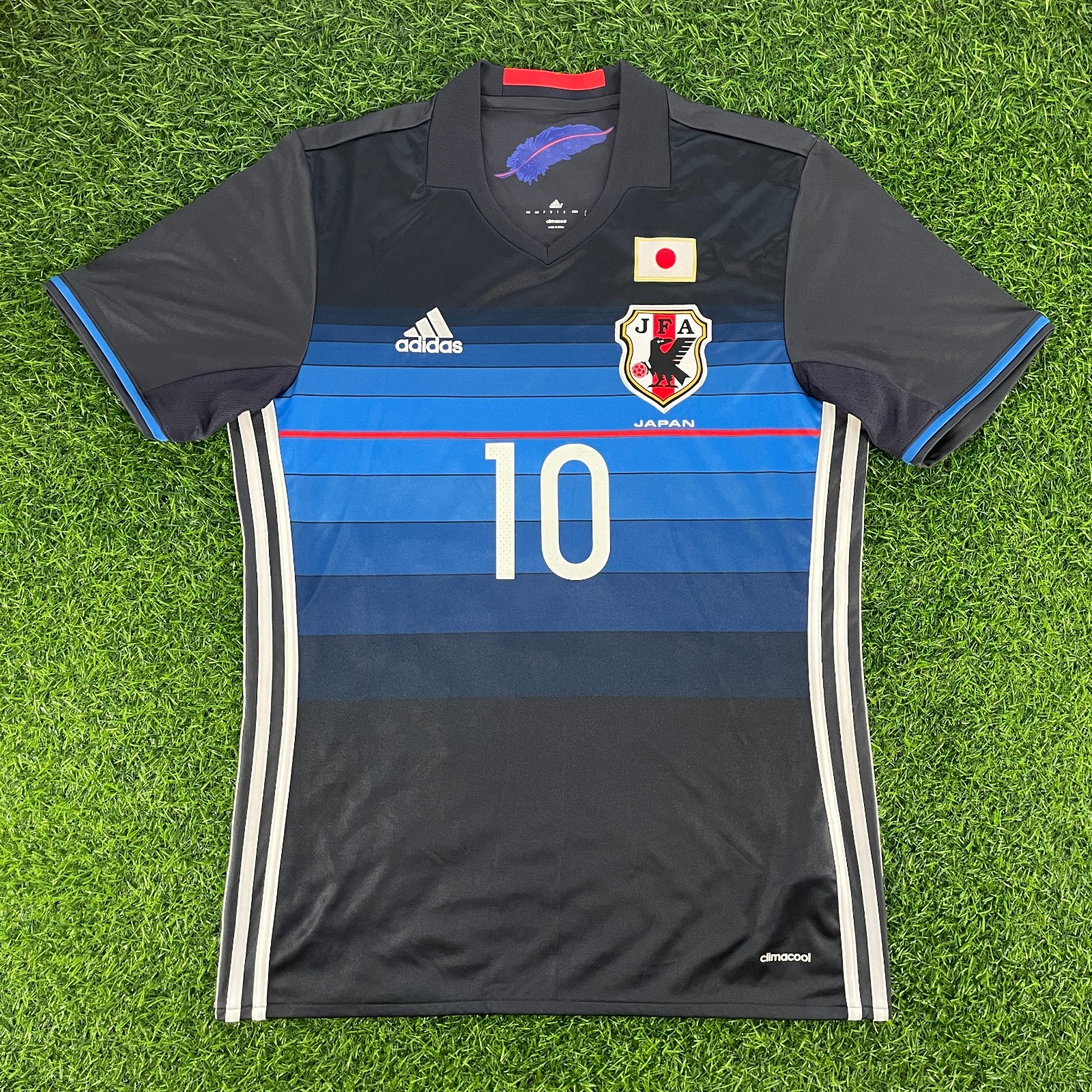 Shinji Kagawa 2017 Japan Jersey Shirt Kit – JPN L / US M – J