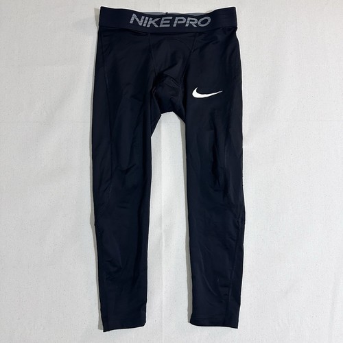Nike Pro パッド付き ホワイトパンツ　サイズM nike-womens-pro-short-tights-