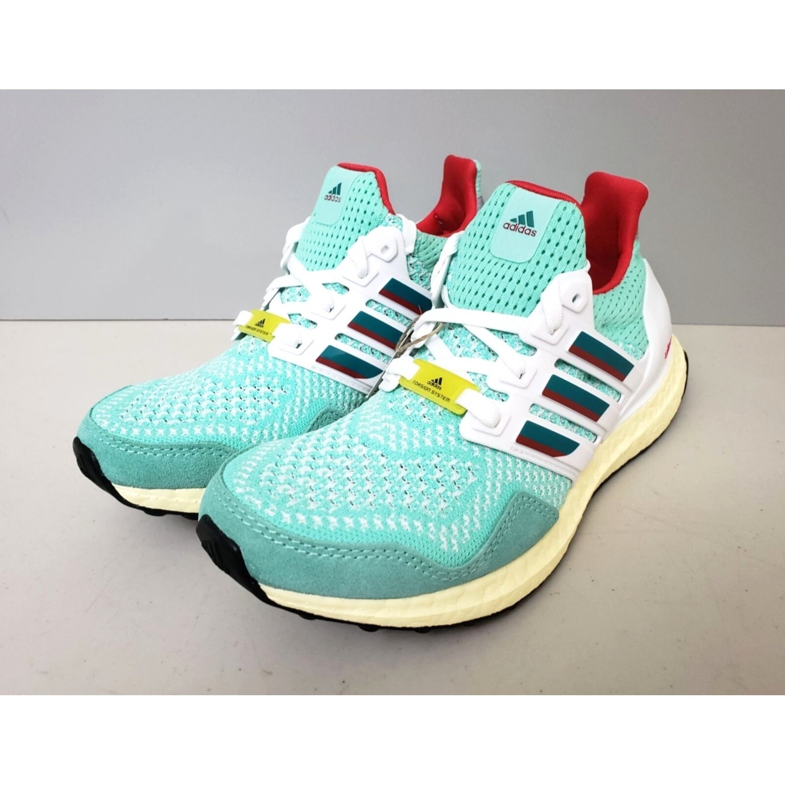 シューズ(男性用) ULTRABOOS 1.0 Men's Black Ultraboost 1.0 Sneakers | adidas US
