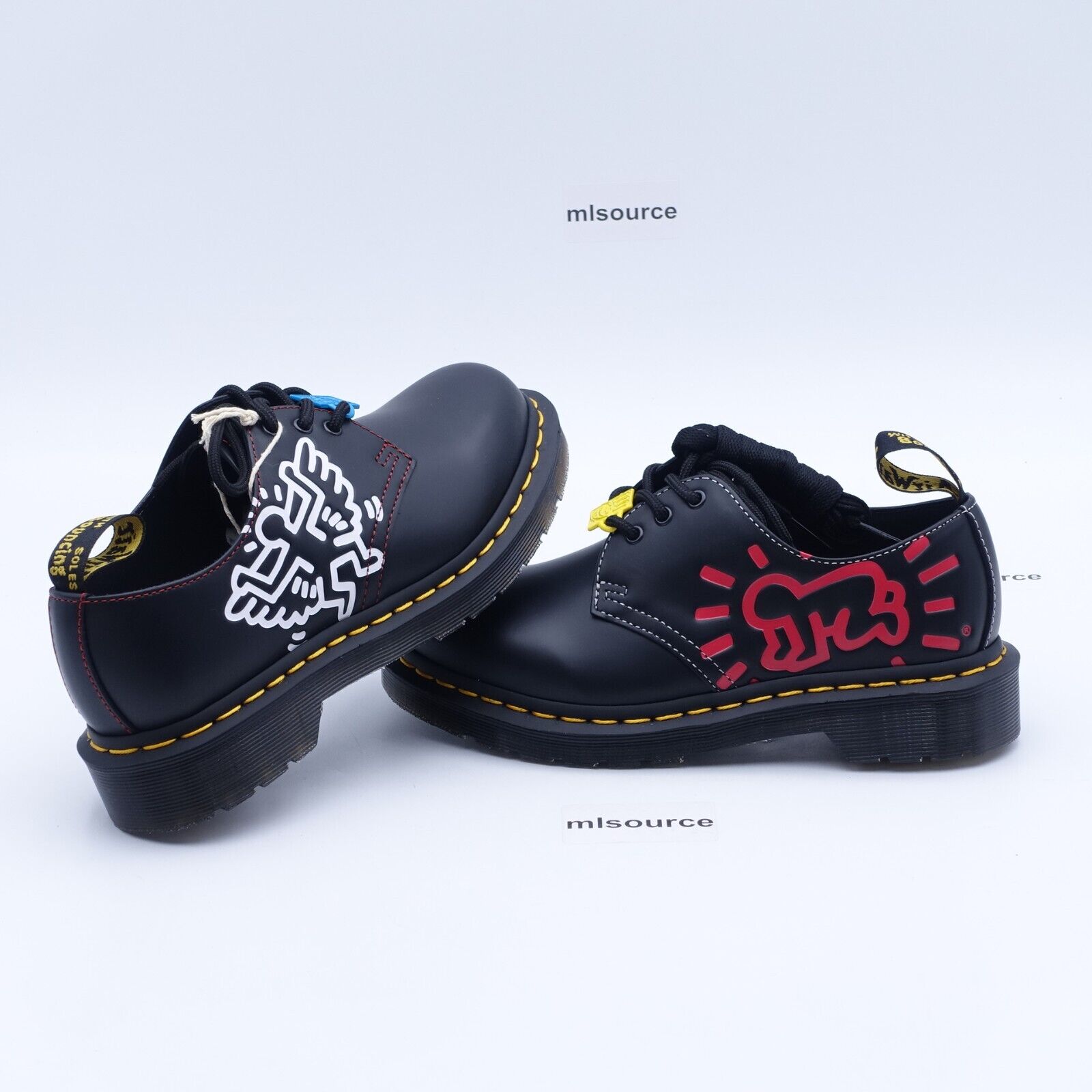 Size 5 US / UK 3 Women's Dr. Martens Keith Haring 1461 Size 5 US / UK 3 Women's Dr. Martens Keith Haring 1461