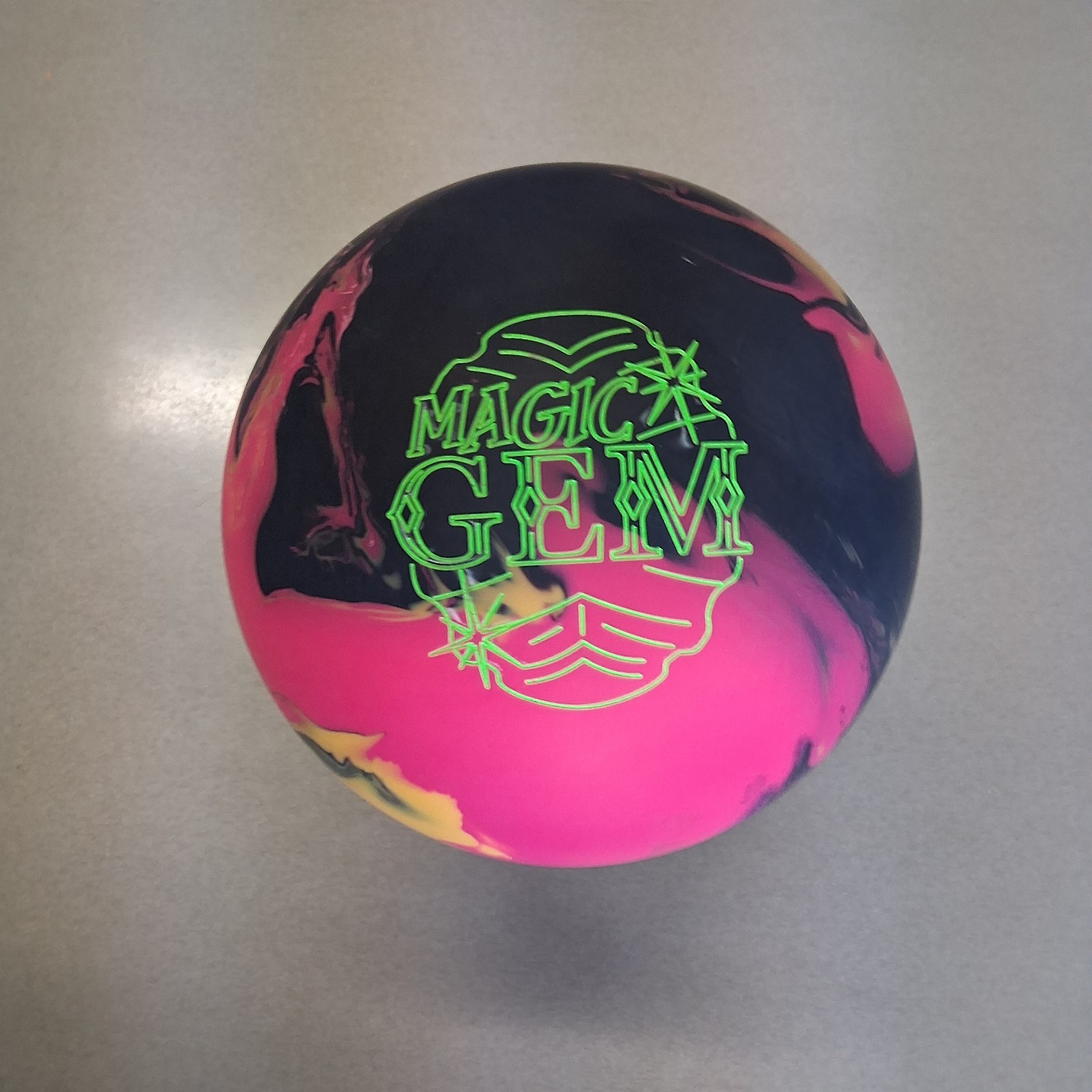 【メッセンジャー】ボウリング　マジックジェム(15ポンド新品) メッセンジャー】ボウリング マジックジェム(15ポンド新品