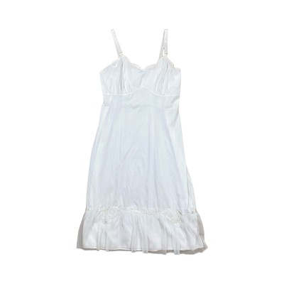 Vintage White Embroidered Aristocraft by Superior Ruffle Babydoll Slip Dress