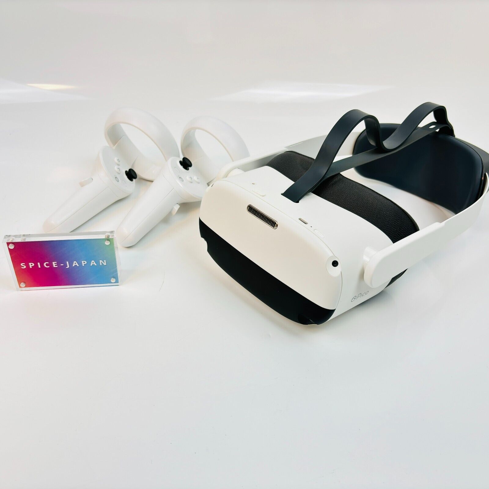 Pico Neo3 Link A7H10 White All-in-One VR Head Mounted Display Working JP - Picture 1 of 12