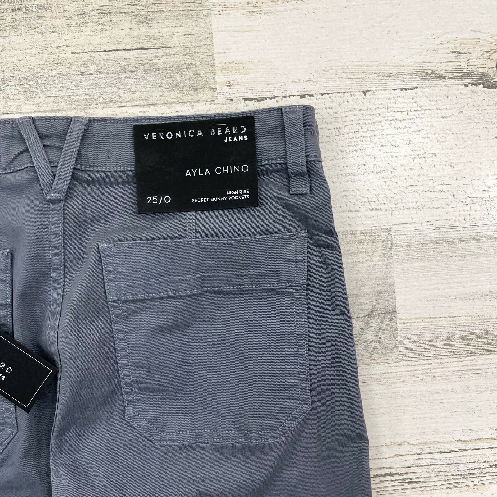 Джинсы Veronica Beard Ayla Chino Pants 