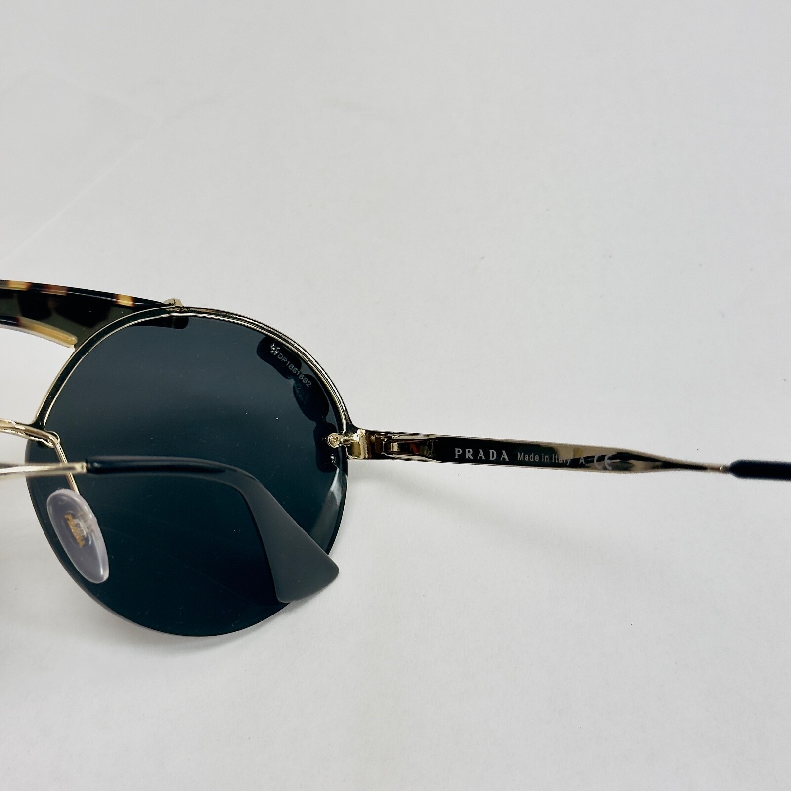 Pre-owned Prada Ornate Jewel Stud Sunglasses 52u Silver Black Pr52us Snoop Dogg Olympics In I8n-5s0