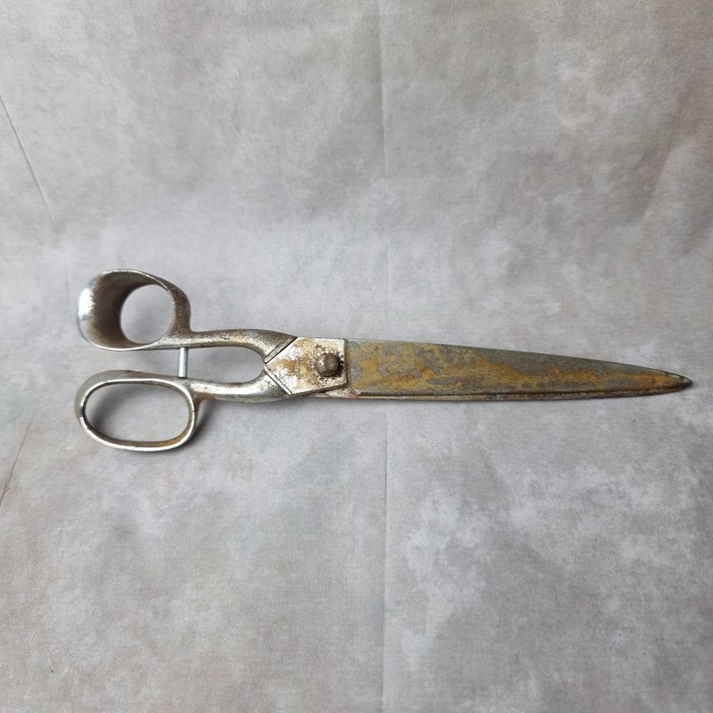 Ciseaux De Drapier Vintage En MÃ©Tal ChromÃ© - Nogent