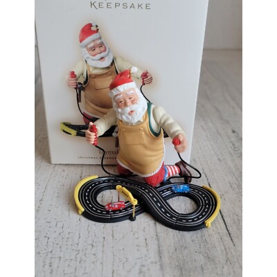 Hallmark 2007 toy maker Santa ornament Xmas racing track car