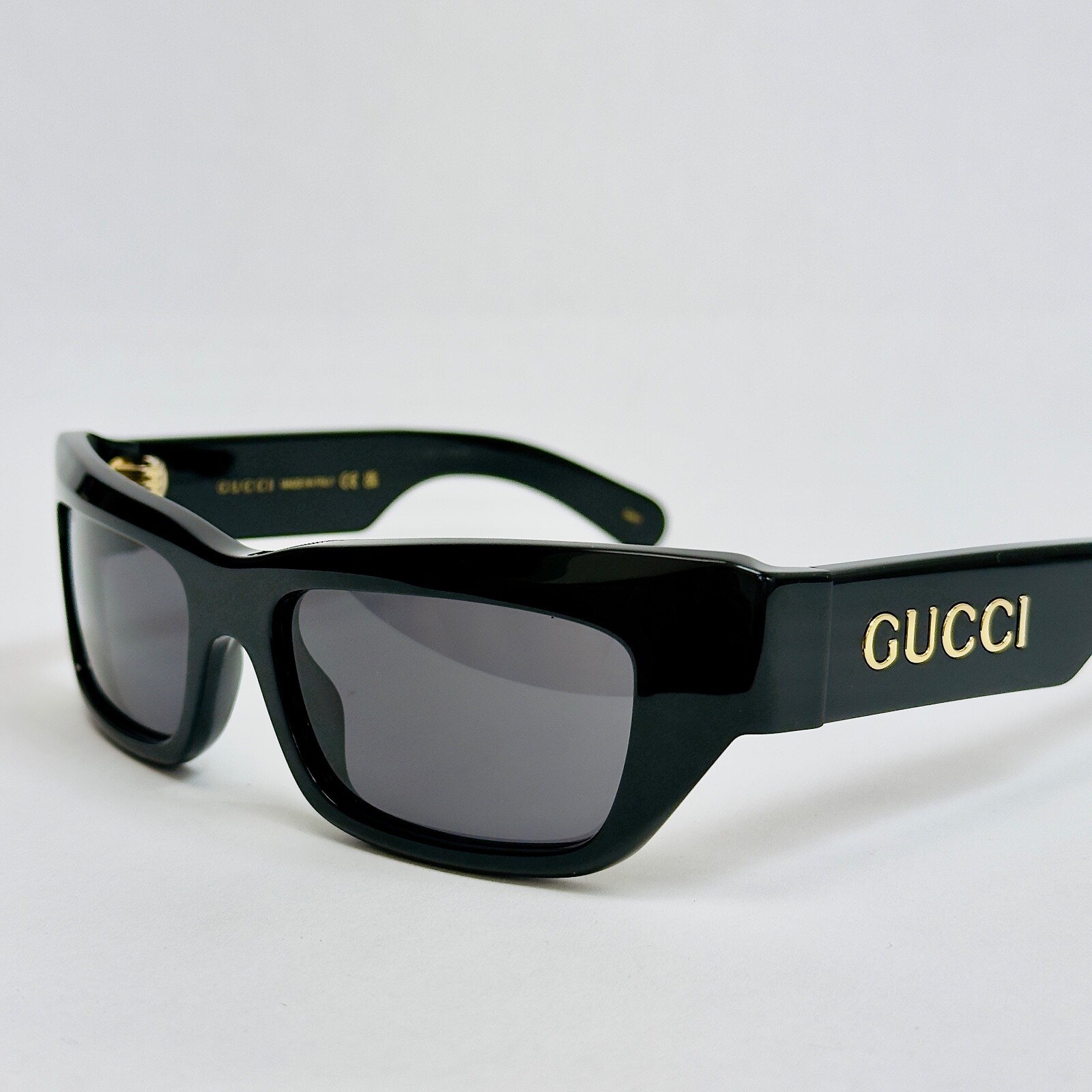 Pre-owned Gucci 1296 Black Narrow Rectangular Logo Gg1296s Unisex Mask Sunglasses 001 In Gray