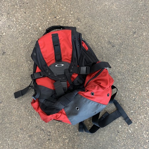 2000's Oakley Tactical Field Gear Backpack Review | TikTok