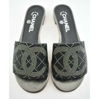 Chanel 20P Black Grey Pearl Embroidery Bead CC Logo Slide