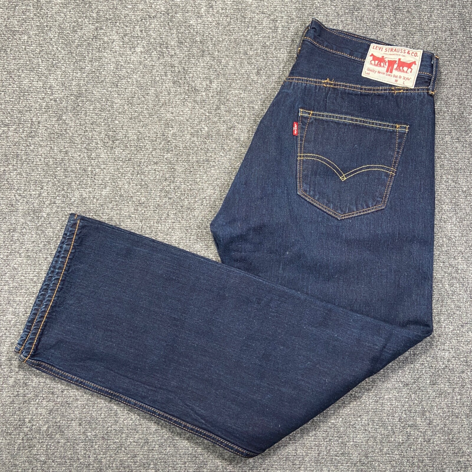 Levi’s 90s relax straight denim W34 Levi's Jeans Men 36x34 Light Blue 90s Straight Denim Levis