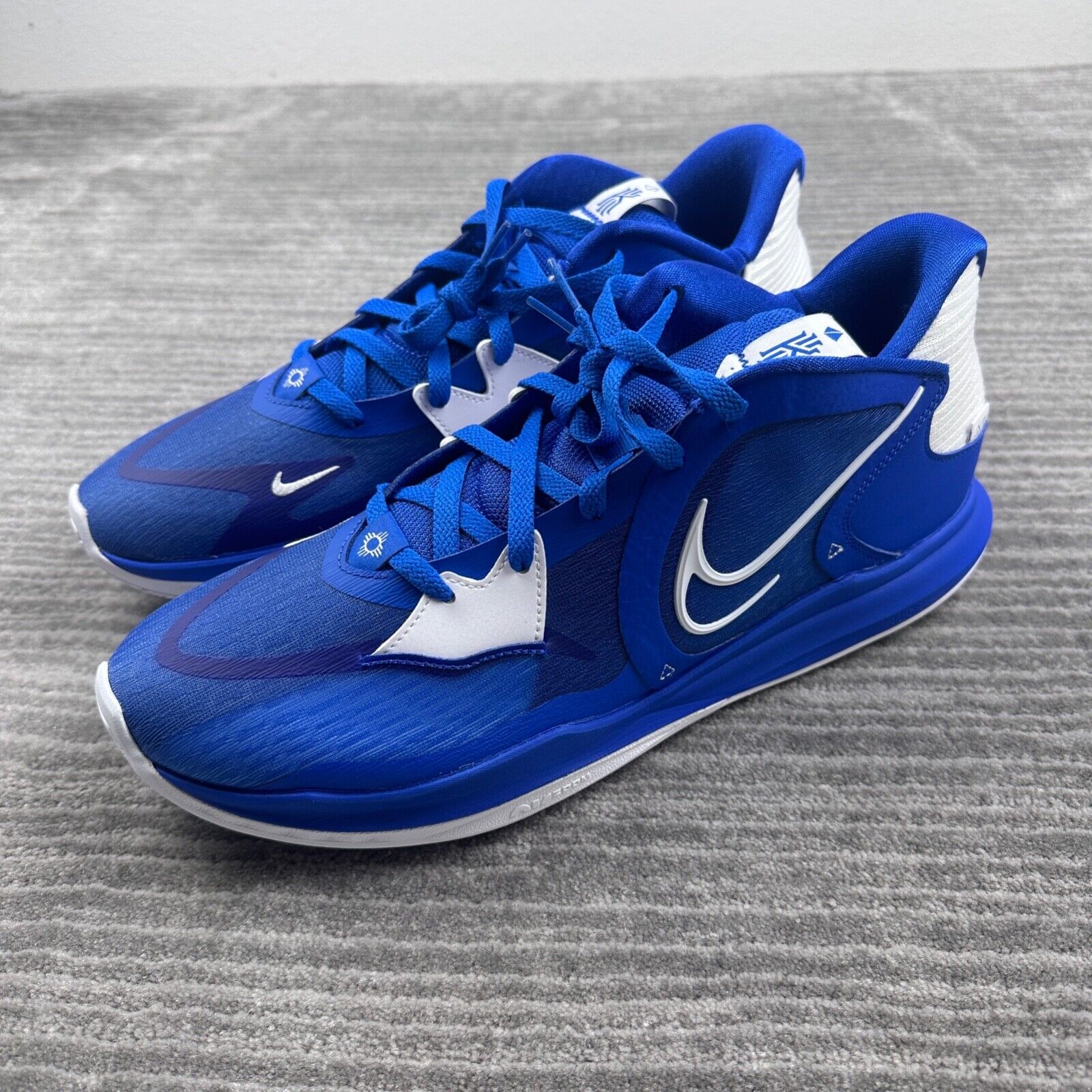 NEW Nike Kyrie Low 5 Mens 14 TB Blue Game Royal Basketball NEW Nike Kyrie Low 5 Mens 14 TB Blue Game Royal Basketball