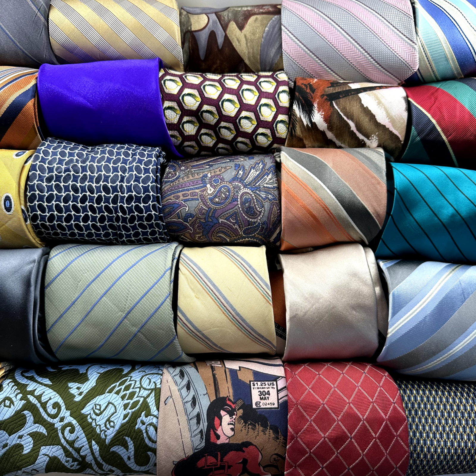 50 Mens Ties Neckties Lot Quilters Crafts Quilting Fabric Hobby Arts Mixed
