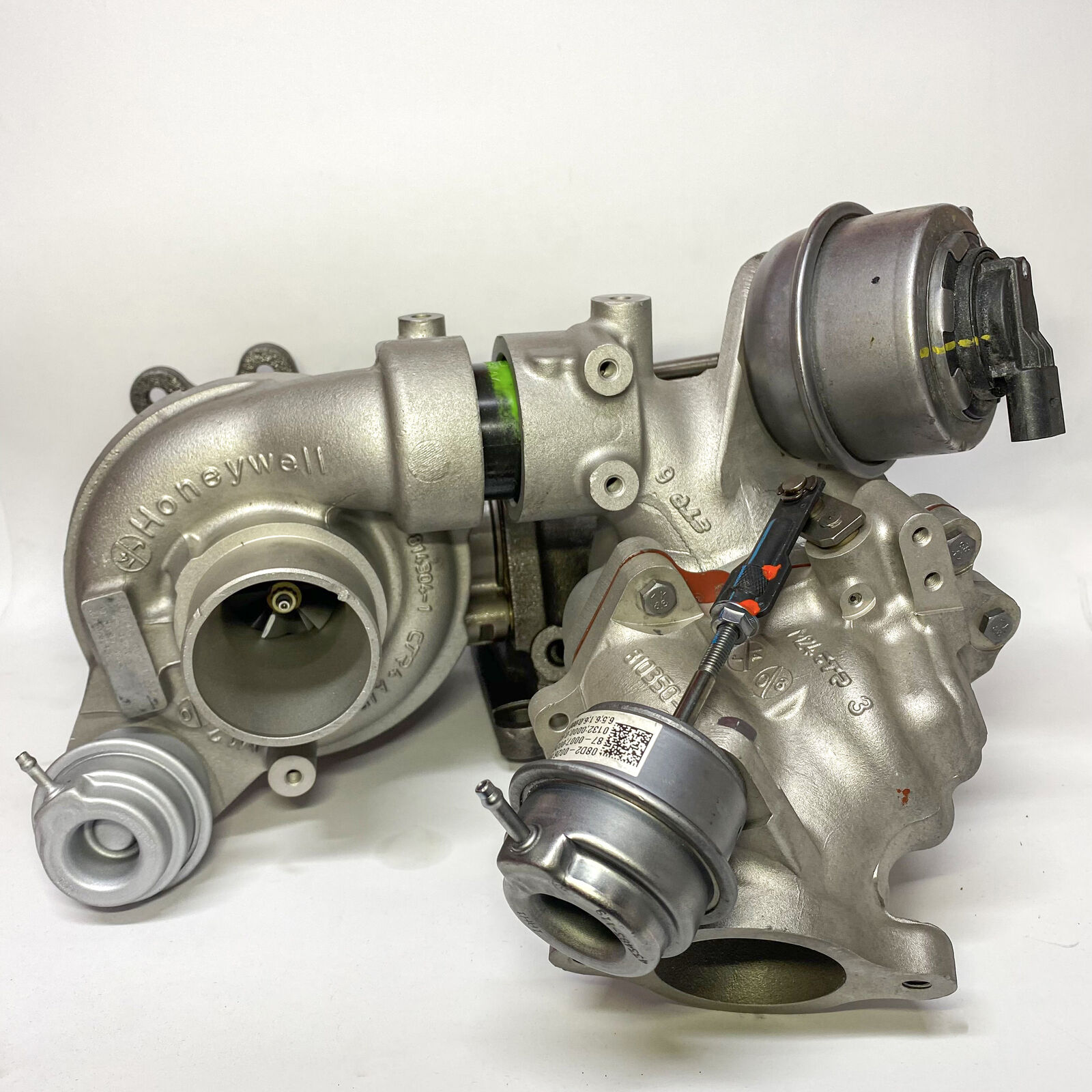 Original Turbocharger Garrett SH01-13700 810357-0002 Bi Original Turbocharger Garrett SH01-13700 810357-0002 Bi
