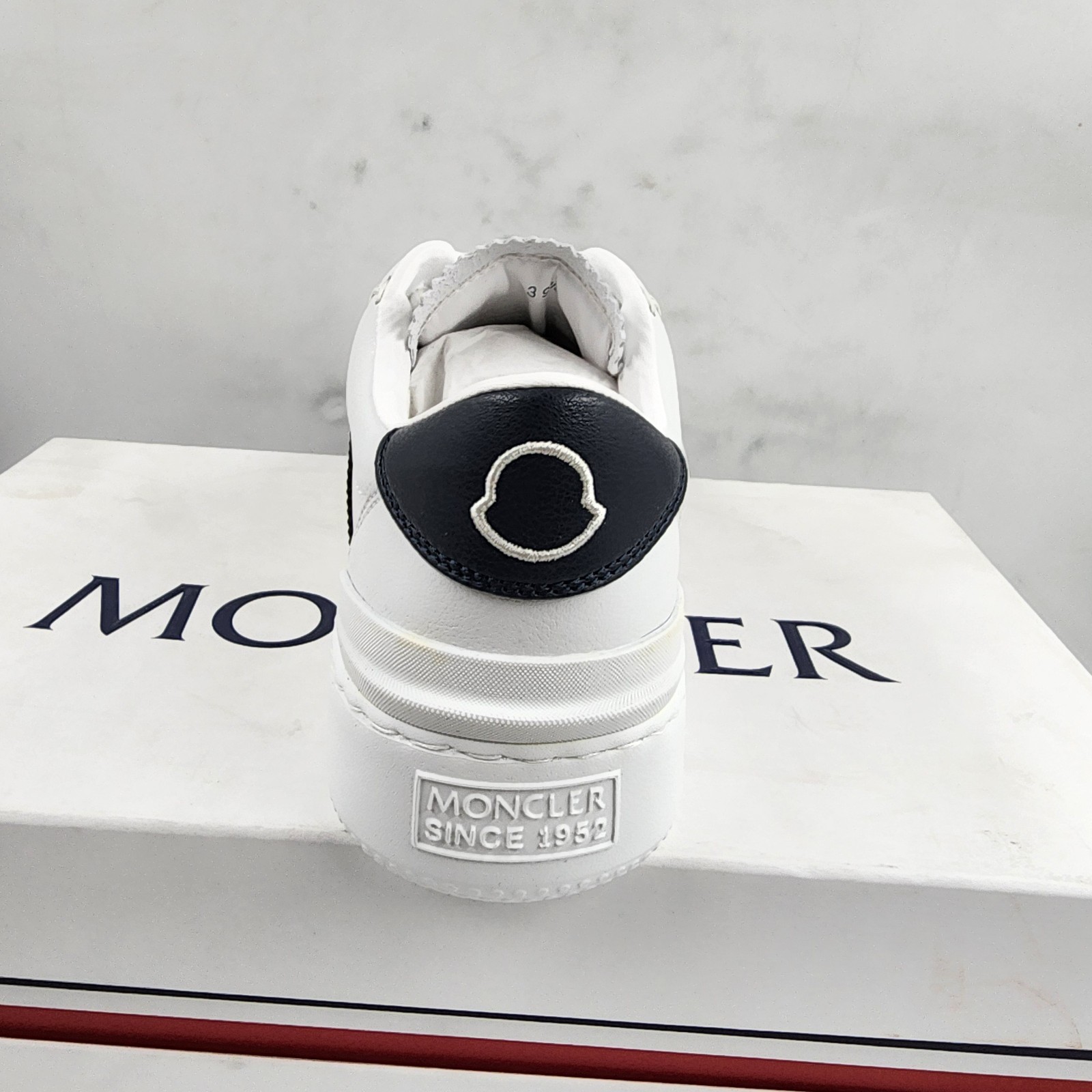 Moncler Monaco Low Top Sneakers Men's 39.5/6.5 US White Multi Round Toe Lace Up - Picture 11 of 17