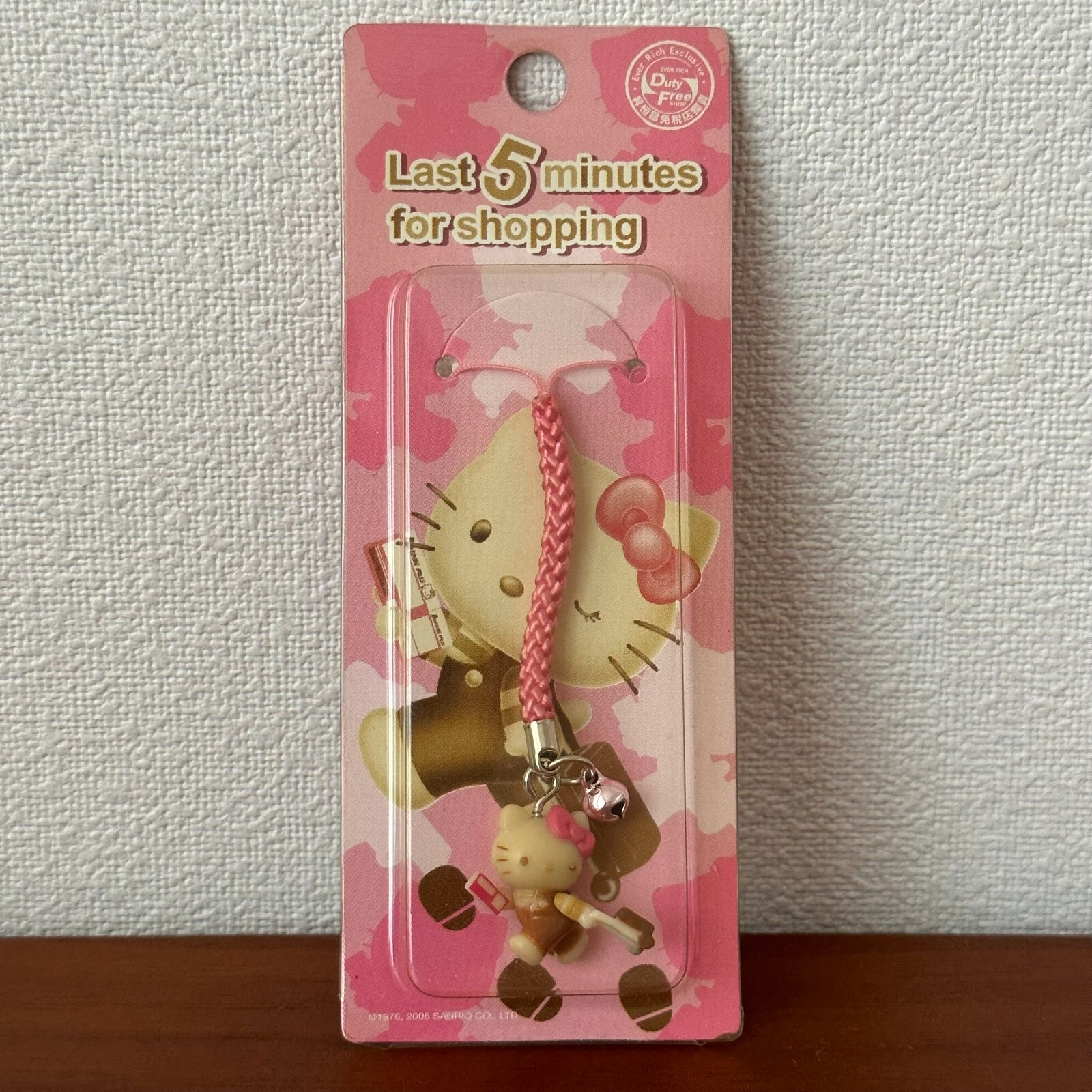 台湾キティちゃんストラップLast 5 minutes for shopping キティ Last 5 minutes for shopping 台湾ストラップ