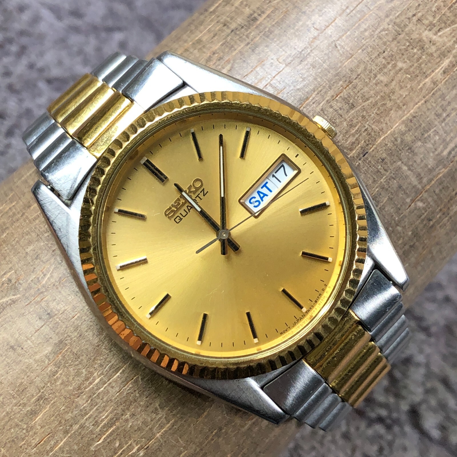Vintage Seiko President Men 7N43-8111 Two Tone Quartz 34mm