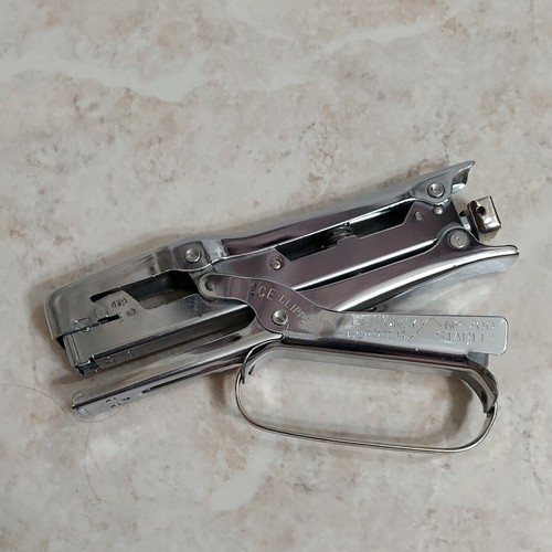 Ace FASTENER CO. Clipper Hand Stapler model 702 no. 700 staplesのeBay公認