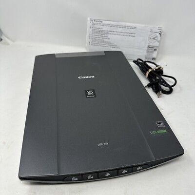 Canon CanoScan LiDE 210 Color Flatbed Scanner + USB Cable + Manual