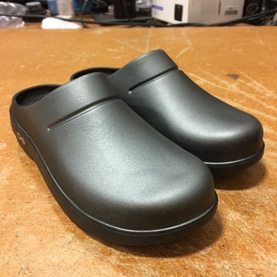 oofos clogs mens