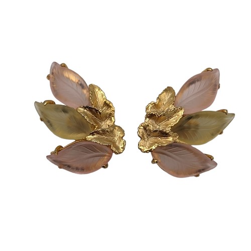 Vtg 1950s Schiaparelli Signed Frosted Glass Leaf Pink Gold