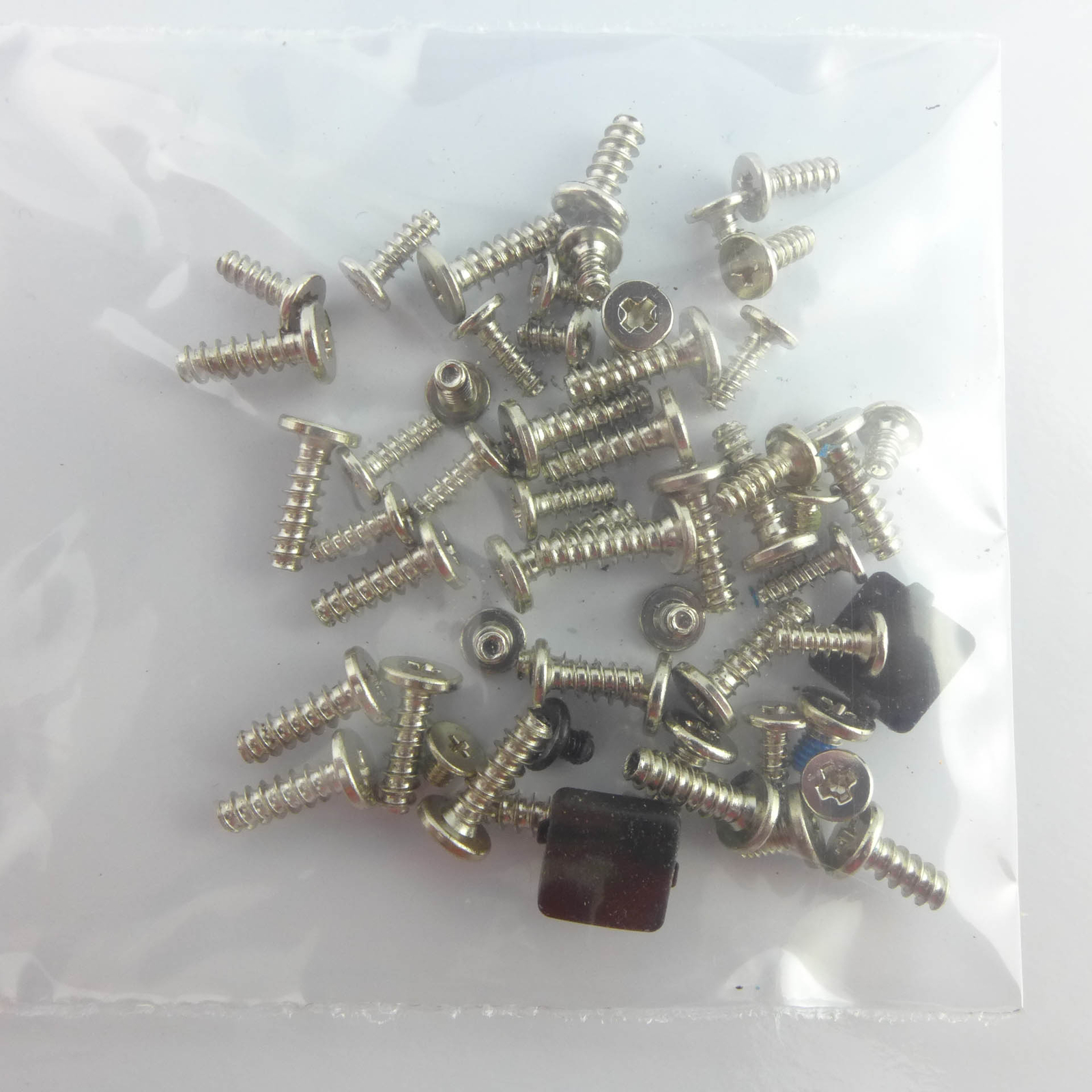 ORIGINAL Fujitsu Lifebook E556 Schrauben Satz    screw set ✅