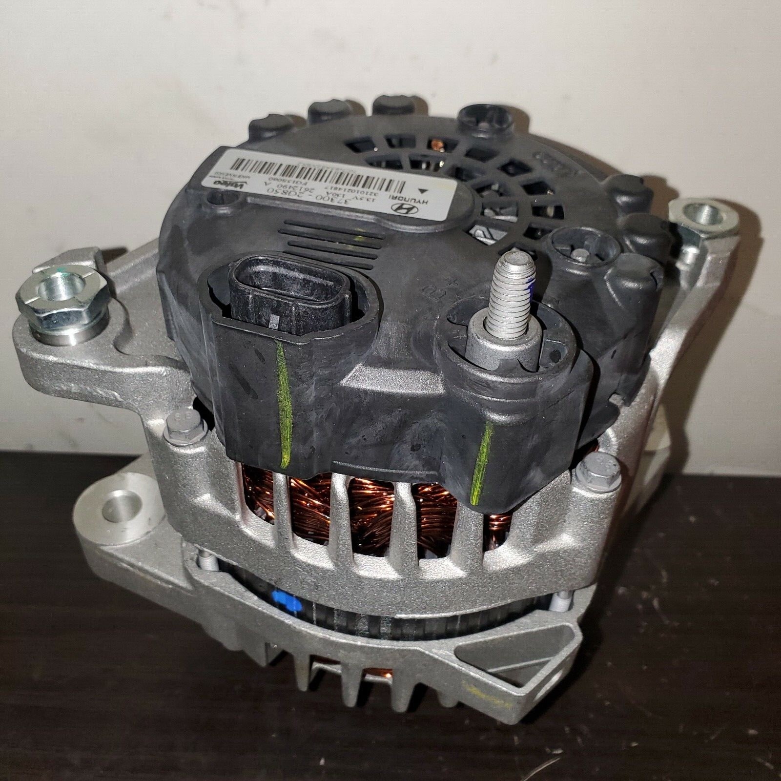Kia Sorento L4 2.4liter 201220132014 Oem/genuine Alternator /rr