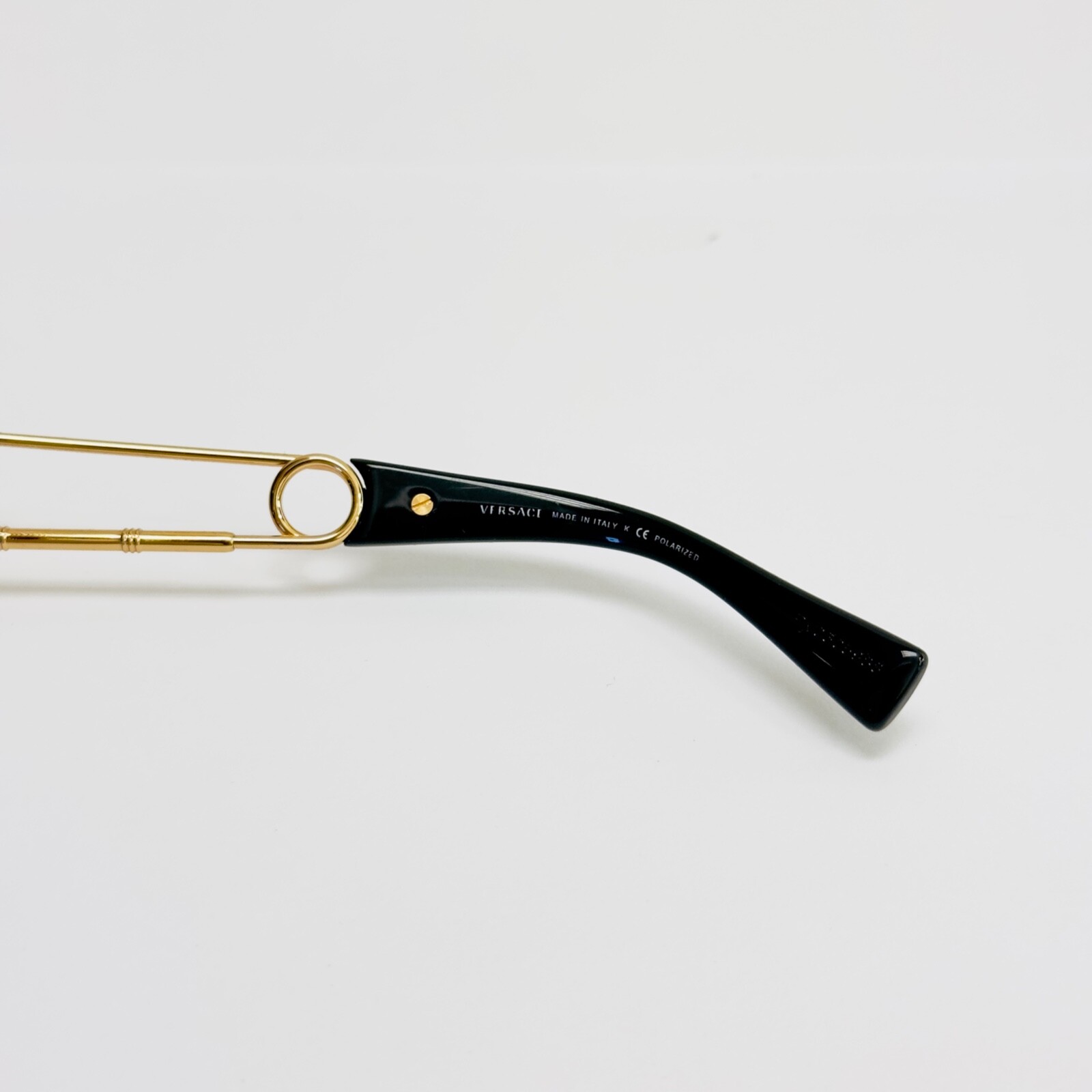 Pre-owned Versace Safety Pin Medusa 4412 Black Gold Polarized Ve4412 Rectangle Sunglasses In Gray