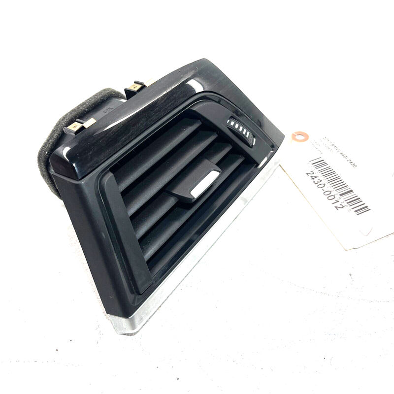 Used 17-20 BMW 440i 440 F32 DASH DRIVER SIDE BEZEL MOLDING TRIM & AIR VENT GRILLE OEM