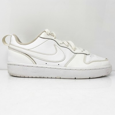 Nike Boys Court Borough Low 2 BQ5448-100 Белая повседневная обувь Кроссовки Размер 5 Y