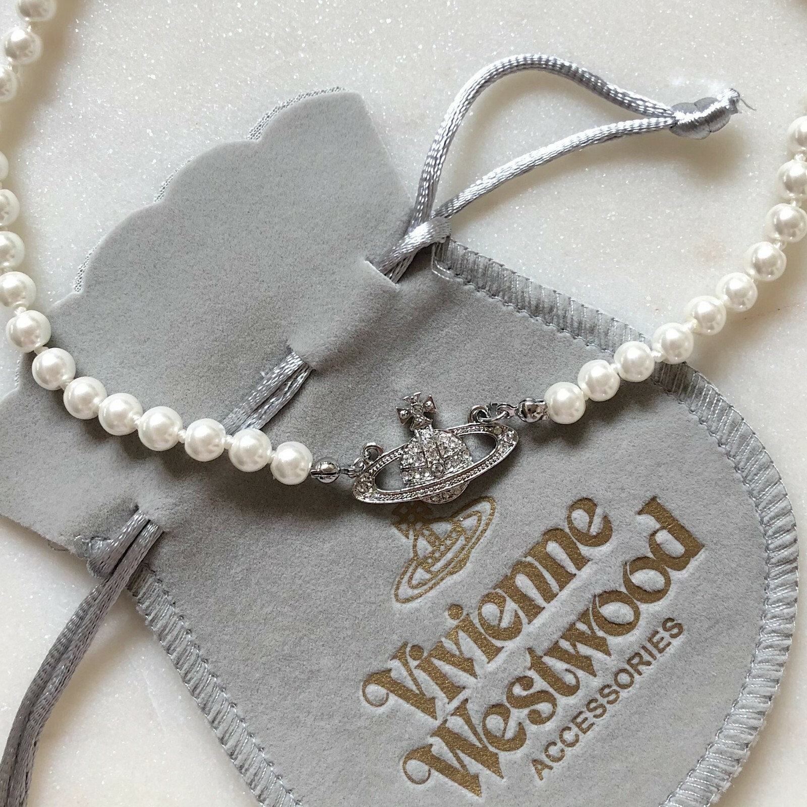 Vivienne Westwood Silver Orb Pearl 