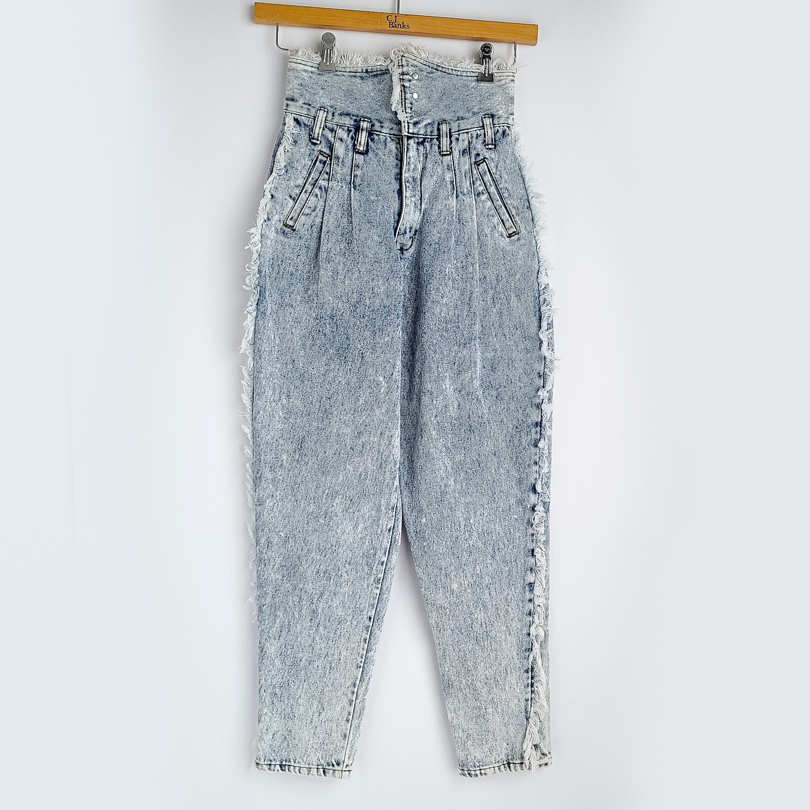 Vintage Crayon High Waist Mom Jeans Jeans Size 7/8 Fringe